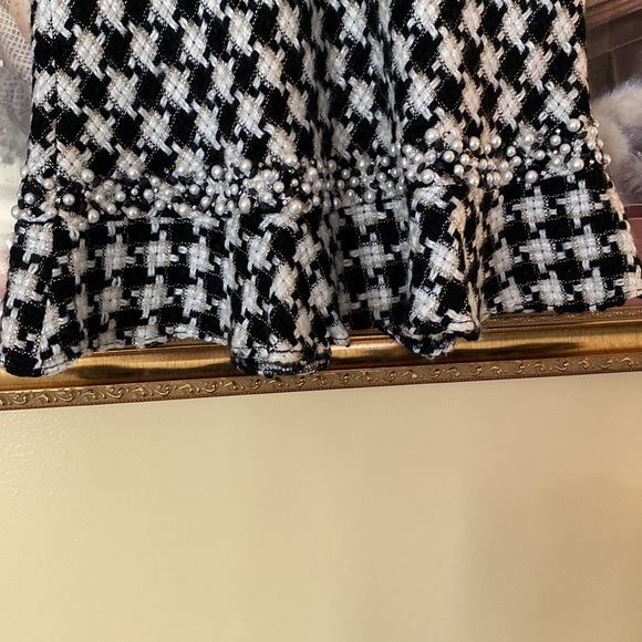 ... I .C . E ... skirt - Picture 7 of 11